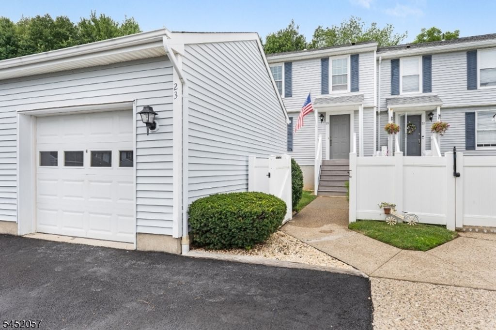 400 E Randolph Ave, Mine Hill Twp., NJ 07803