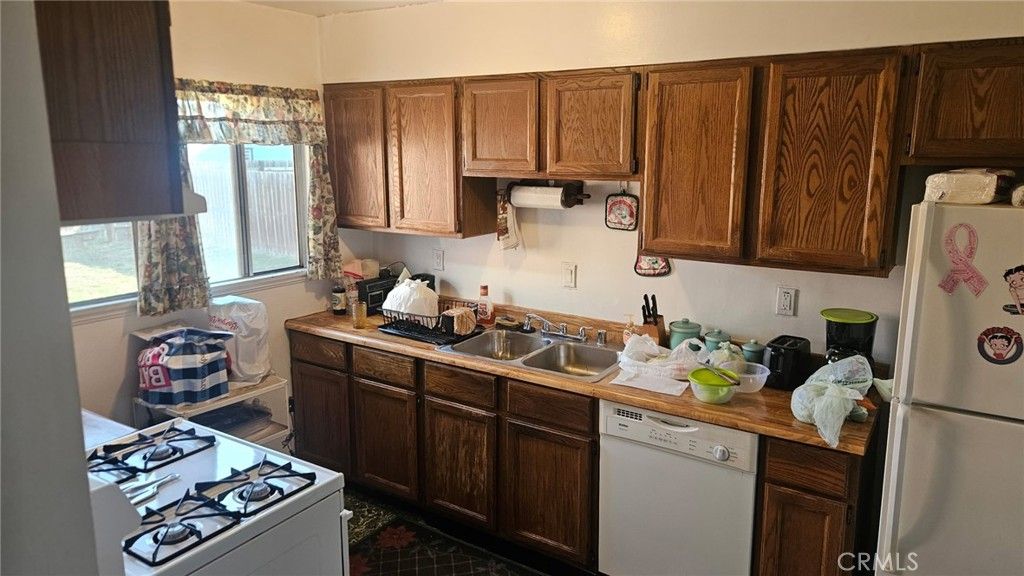 901 E 102nd, Los Angeles, CA 90002 — photo 5