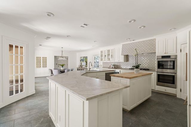 11739 Wood Lane, Houston, TX 77024