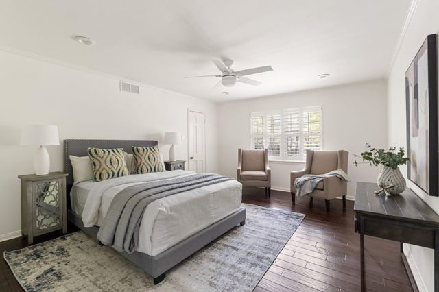 11739 Wood Lane, Houston, TX 77024