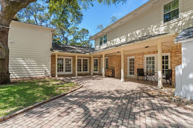 11739 Wood Lane, Houston, TX 77024