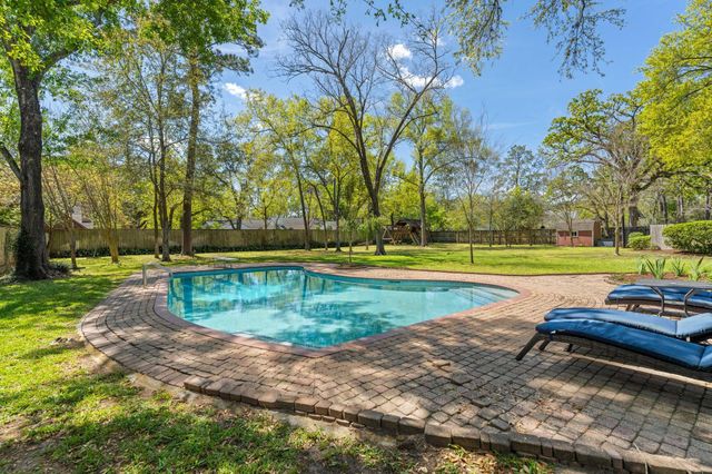 11739 Wood Lane, Houston, TX 77024