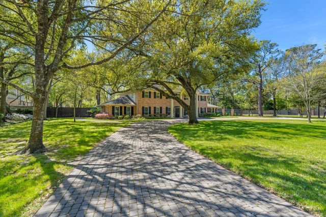 11739 Wood Lane, Houston, TX 77024