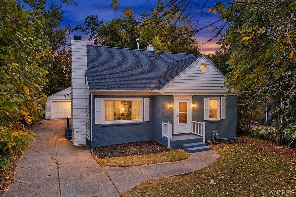314 Washington Highway, Amherst, NY 14226
