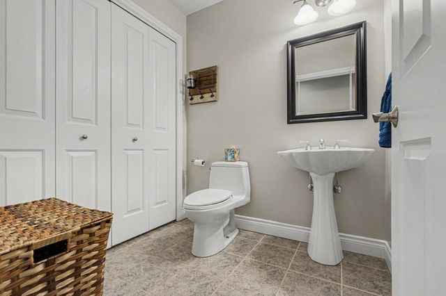 191 Turnberry Lane, Battle Creek City, MI 49015