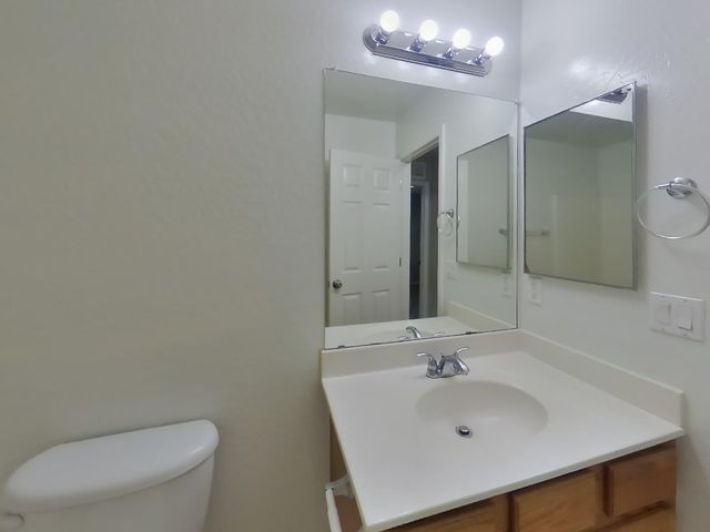 3728 W Fremont Road, Phoenix, AZ 85041