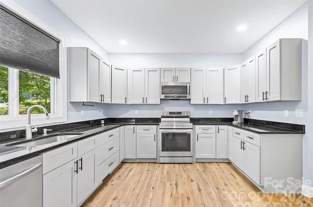 621 Norland Avenue, Kannapolis, NC 28083