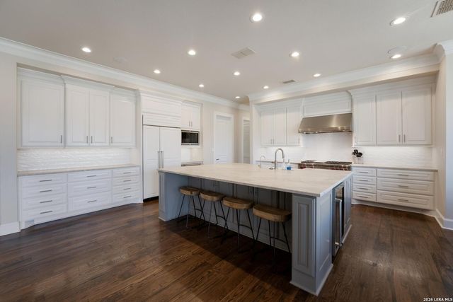 232 LAGUNA RIO, Seguin, TX 78155