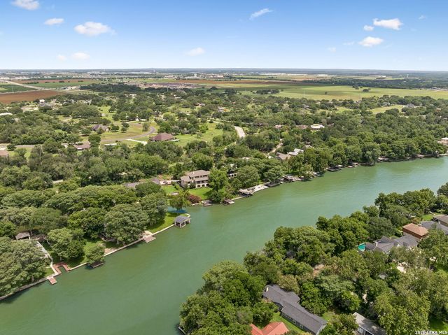 232 LAGUNA RIO, Seguin, TX 78155