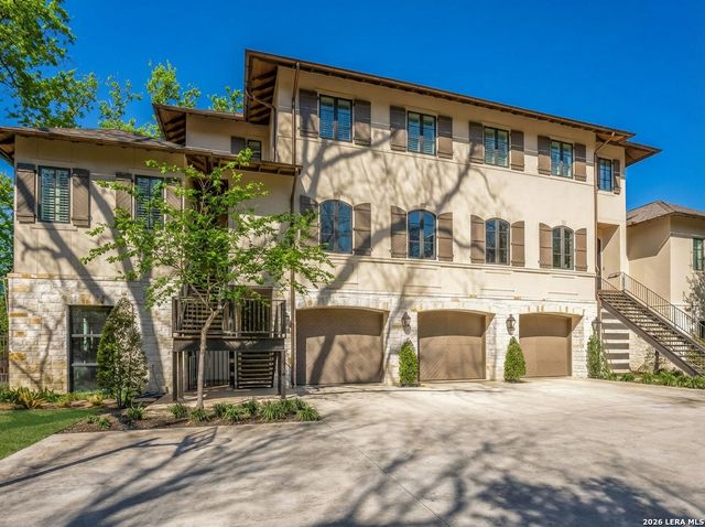 232 LAGUNA RIO, Seguin, TX 78155