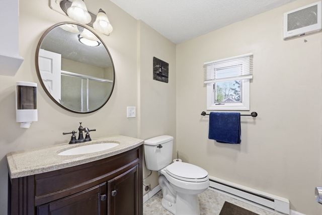 12 Knollwood Rd, Southwick, MA 01077