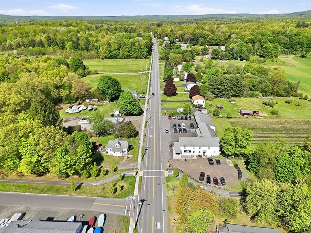 12 Knollwood Rd, Southwick, MA 01077