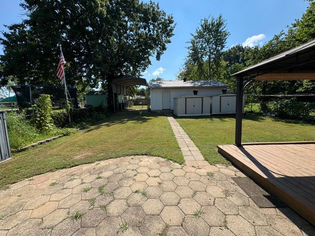 2754 N Pierce Avenue, Springfield, MO 65803