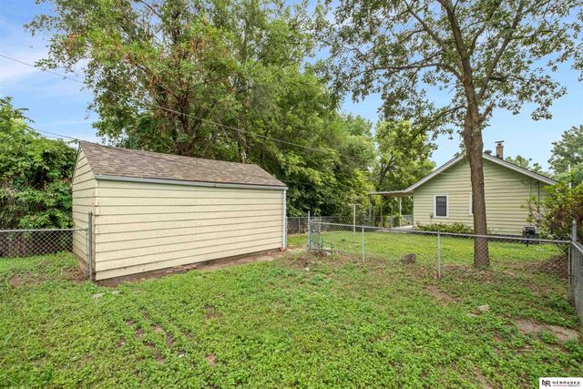 5610 Dorcas Street, Omaha, NE 68106
