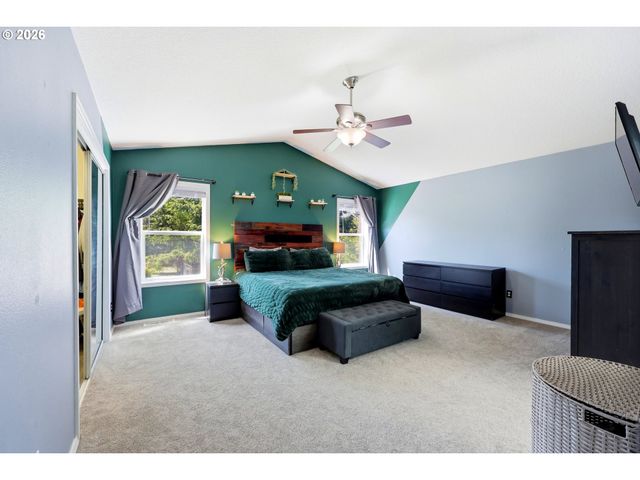 554 Sw 12TH Cir, Troutdale, OR 97060