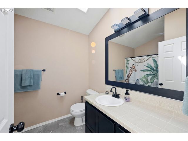 554 Sw 12TH Cir, Troutdale, OR 97060