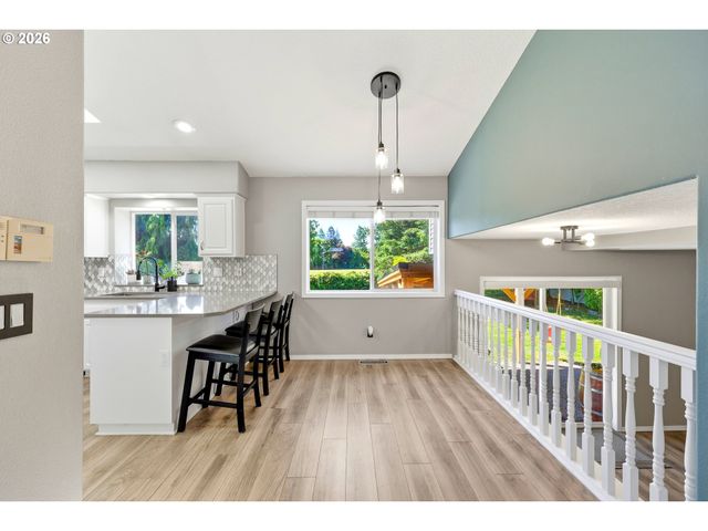 554 Sw 12TH Cir, Troutdale, OR 97060