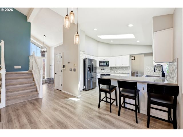 554 Sw 12TH Cir, Troutdale, OR 97060