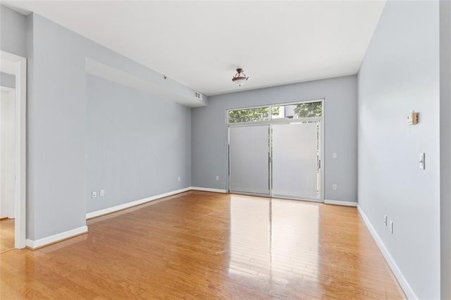 711 Cosmopolitan Drive NE 213, Atlanta, GA 30324