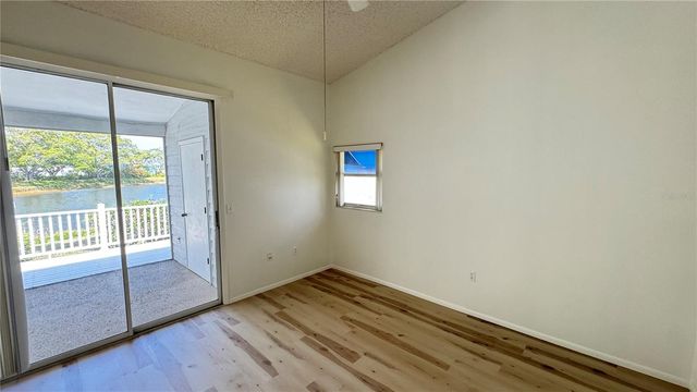 950 WATERSIDE LANE, Bradenton, FL 34209