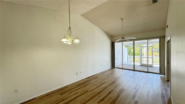 950 WATERSIDE LANE, Bradenton, FL 34209