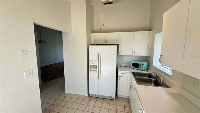 950 WATERSIDE LANE, Bradenton, FL 34209