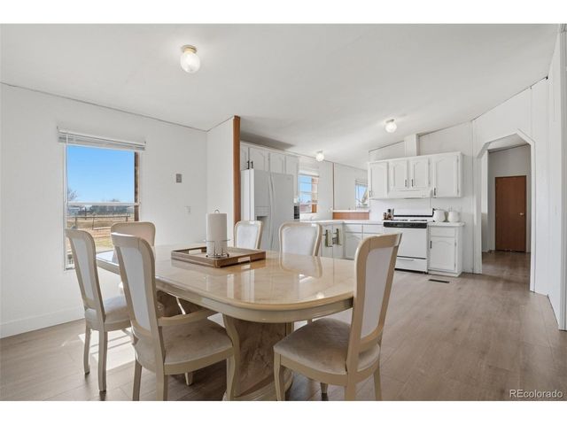 424 Zante Way, Lochbuie, CO 80603