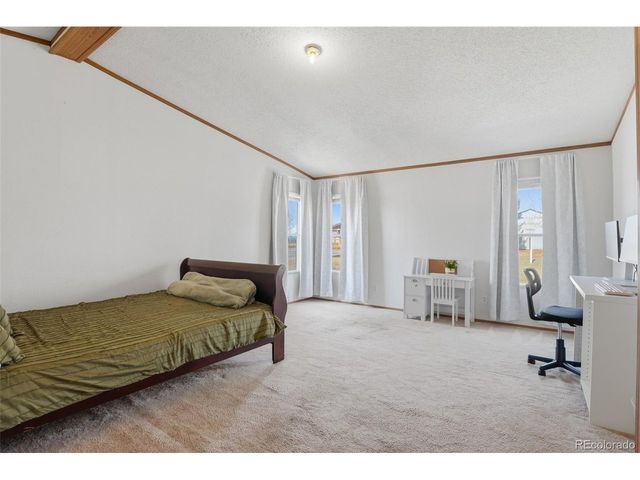 424 Zante Way, Lochbuie, CO 80603