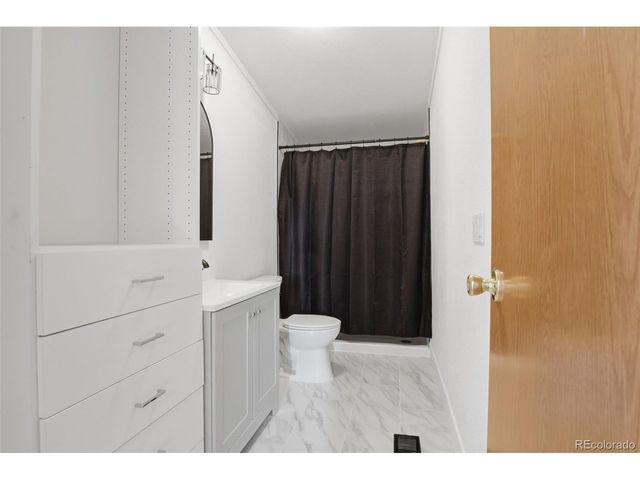 424 Zante Way, Lochbuie, CO 80603