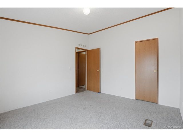 424 Zante Way, Lochbuie, CO 80603