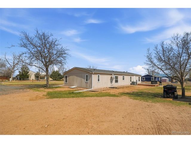 424 Zante Way, Lochbuie, CO 80603