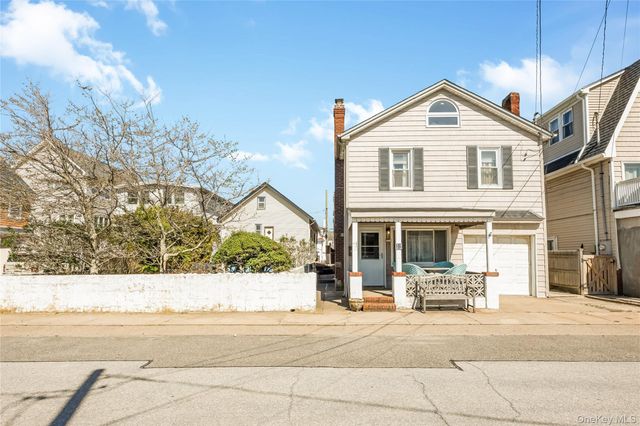 32 Buffalo Avenue, East Atlantic Beach, NY 11561