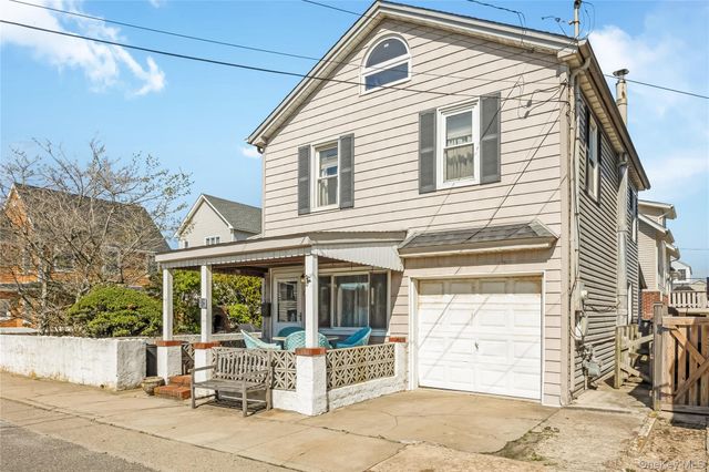 32 Buffalo Avenue, East Atlantic Beach, NY 11561