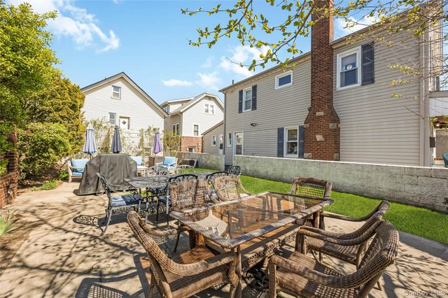32 Buffalo Avenue, East Atlantic Beach, NY 11561
