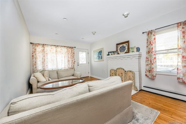 32 Buffalo Avenue, East Atlantic Beach, NY 11561