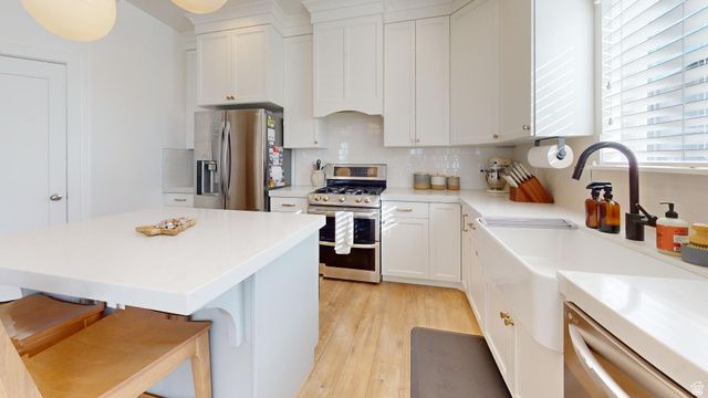 318 E 280 N, Vineyard, UT 84059