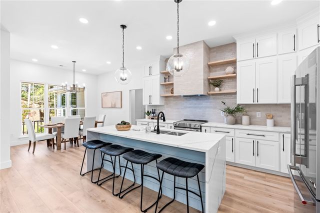 1433 Stillwater Drive, Seneca, SC 29672