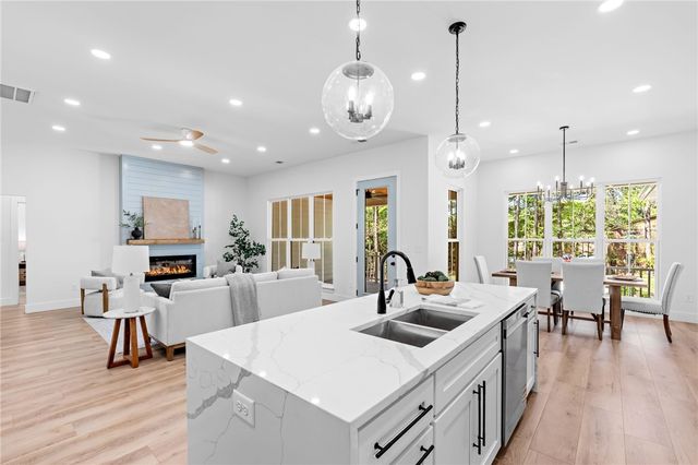 1433 Stillwater Drive, Seneca, SC 29672