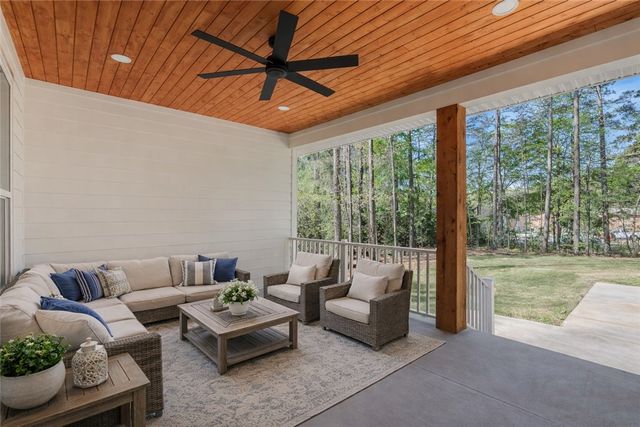 1433 Stillwater Drive, Seneca, SC 29672