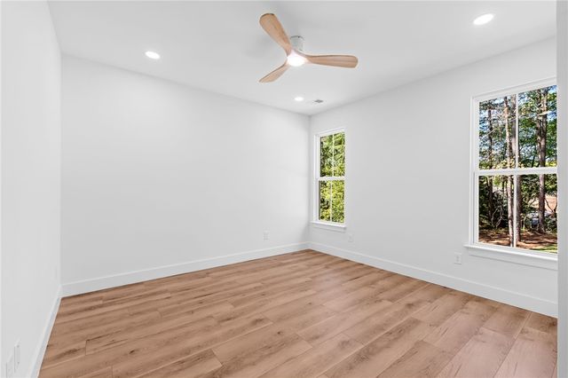 1433 Stillwater Drive, Seneca, SC 29672