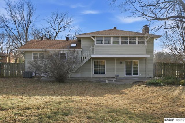 14048 Pierce Street, Omaha, NE 68144