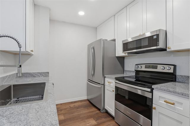 8809 MANOR LOOP 106, Lakewood Ranch, FL 34202