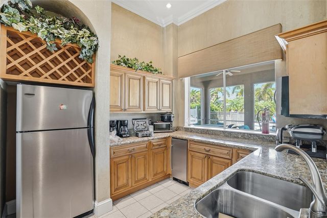 8809 MANOR LOOP 106, Lakewood Ranch, FL 34202