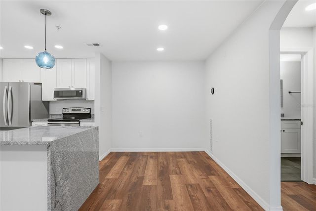 8809 MANOR LOOP 106, Lakewood Ranch, FL 34202