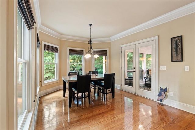 120 Fernwood Drive, Woodstock, GA 30188