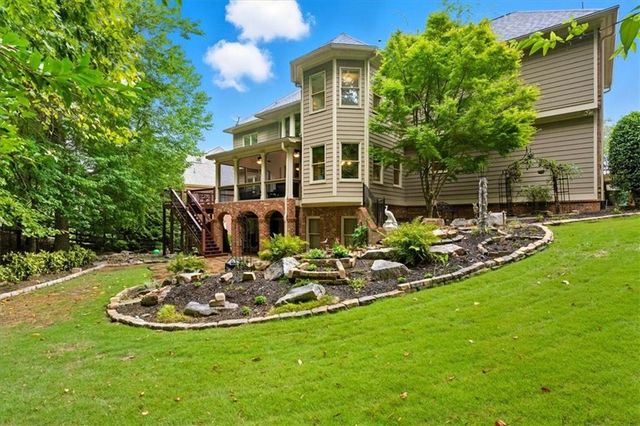 120 Fernwood Drive, Woodstock, GA 30188