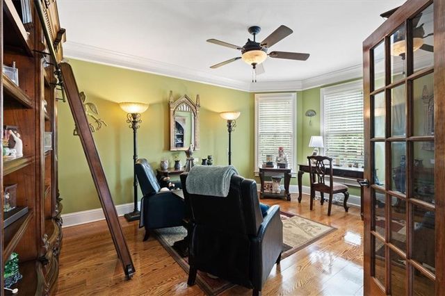 120 Fernwood Drive, Woodstock, GA 30188