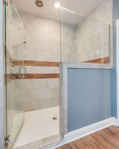 721 Powder Branch Road, Elizabethton, TN 37643