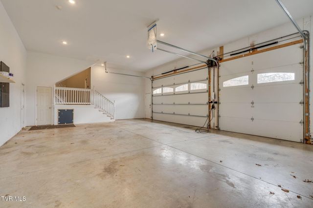 721 Powder Branch Road, Elizabethton, TN 37643