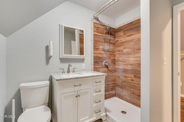 721 Powder Branch Road, Elizabethton, TN 37643